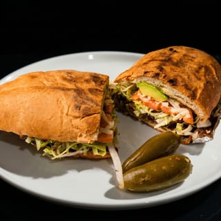 Lengua / Beef Tongue Tortas